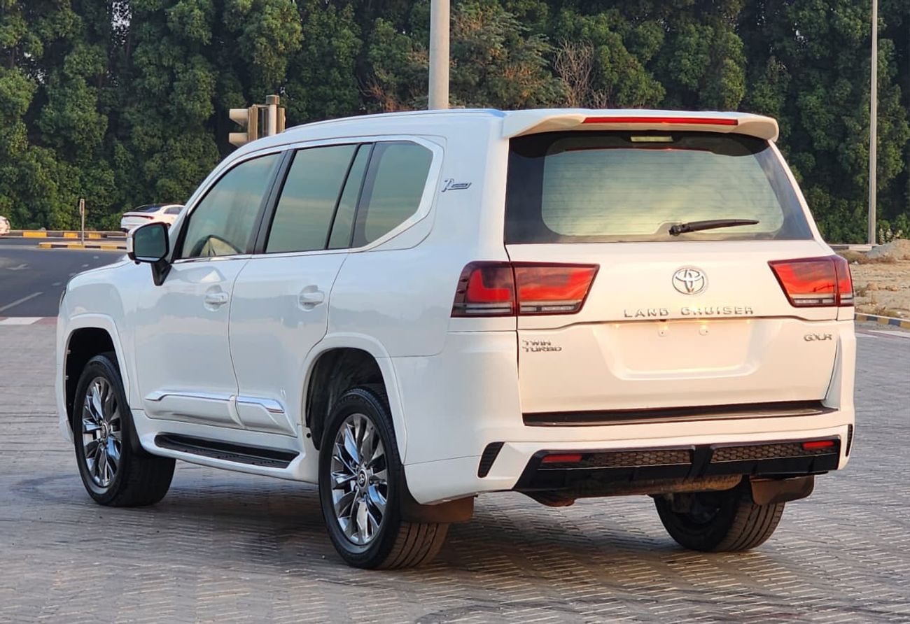 Toyota Land Cruiser GXR V8 MODEL 2014 UPGRADE 2024