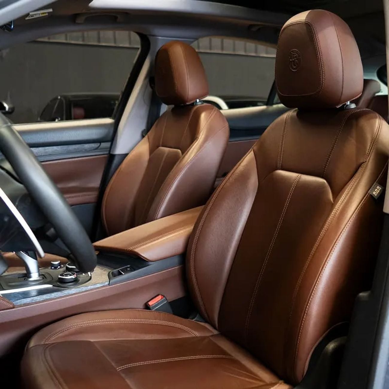 Alfa Romeo Stelvio Super 1,053 p.m • 0% Downpayment • • 1 Year Warranty