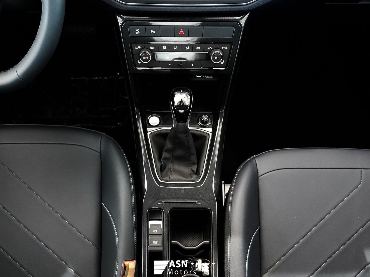 فولكس واجن ثارو XR 300 TSI 2026 (Export Price)