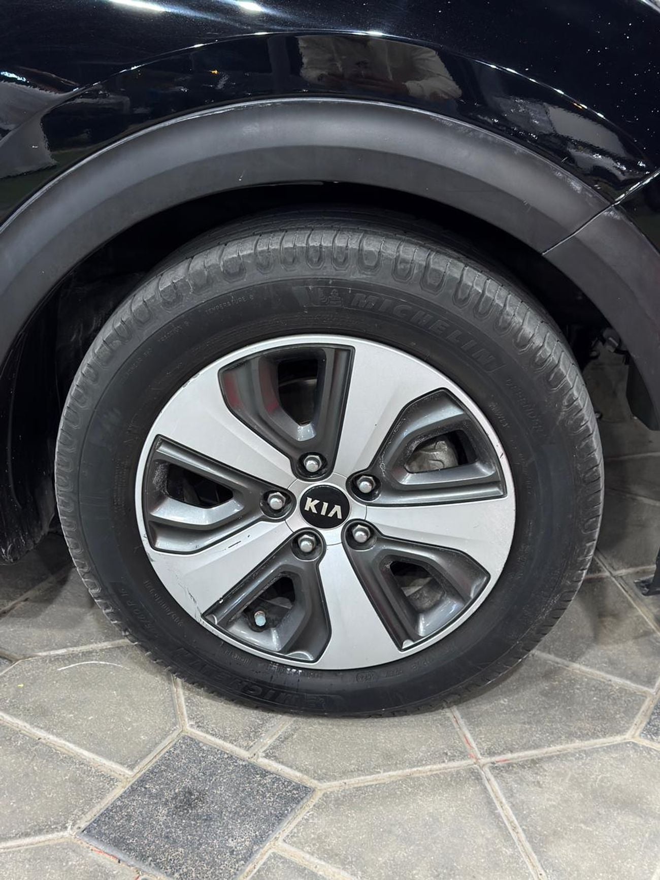 كيا نيرو كيا نيور هايبرد