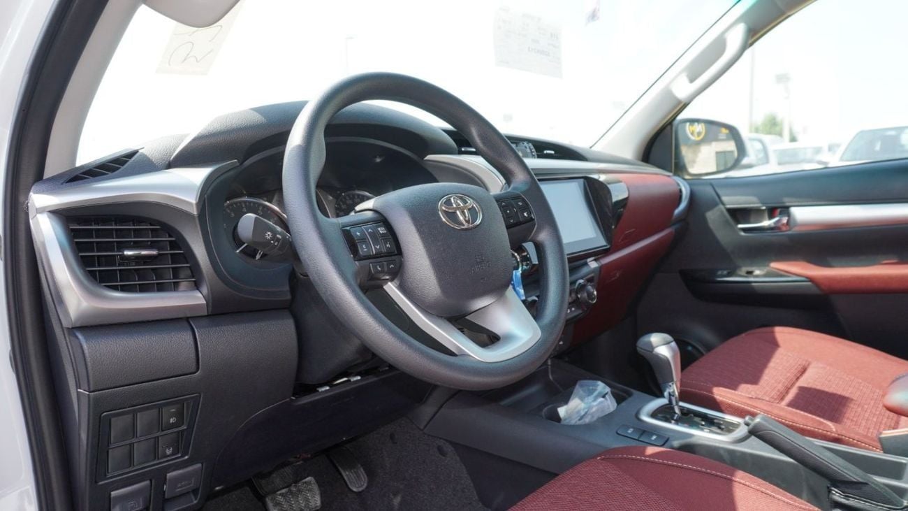 تويوتا هيلوكس GLS 2.7L AWD