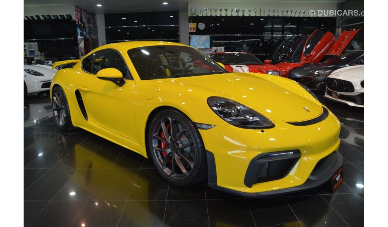 Porsche 718 Cayman GT4