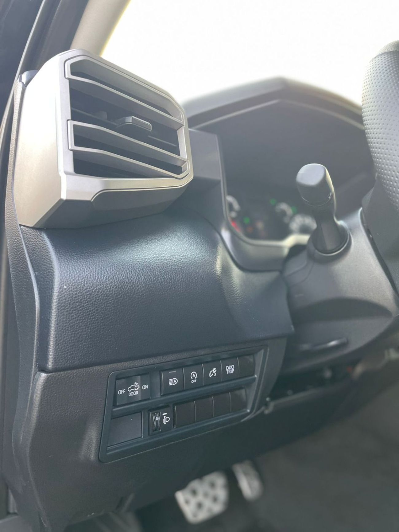 Toyota Tundra 2024 Toyota Tundra TRD Off-Road – Black Beast – Brand New Condition