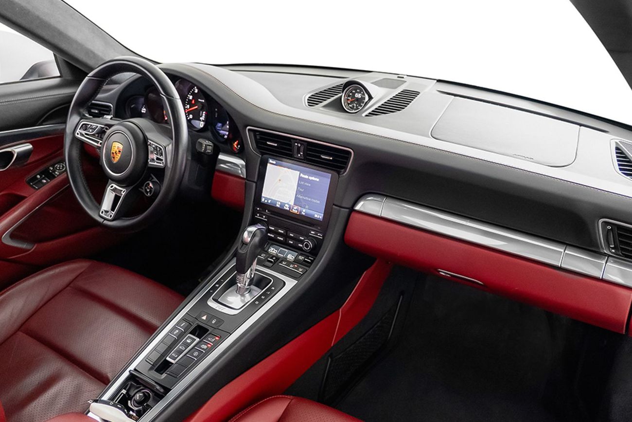 بورش 911 Carrera 3.0L (444 HP) Coupe