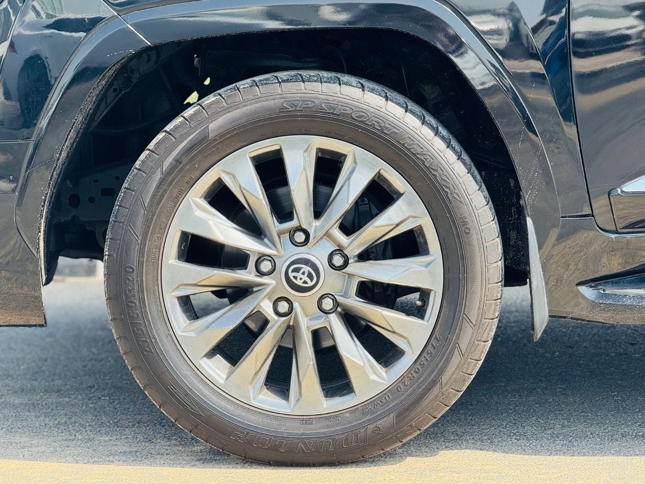 تويوتا لاند كروزر