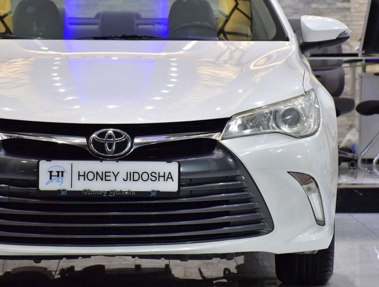 تويوتا كامري EXCELLENT DEAL for our Toyota Camry S ( 2016 Model ) in White Color GCC Specs