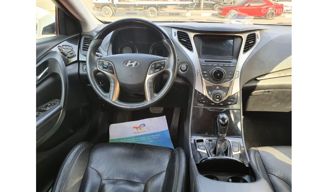 Hyundai Azera Gcc/full option