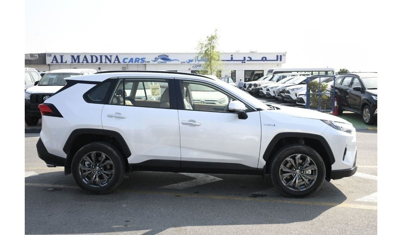 Toyota RAV4 Limited 2.5L Hybrid With Rader Full Option