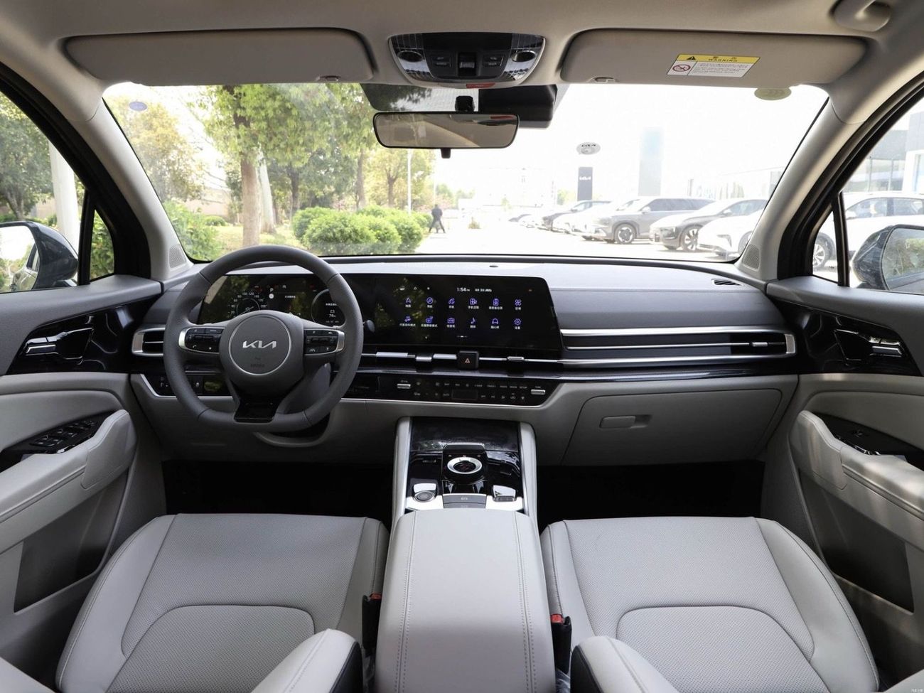 كيا سبورتيج 2025 KIA SPORTAGE 1.5L PREMIUM FULL OPTION WITH RADAR,WIRELESS CHARGER,POWER TRUNK,ELECTRIC SEAT,360