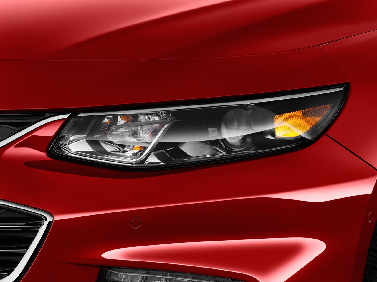 Chevrolet Malibu exterior - Headlight