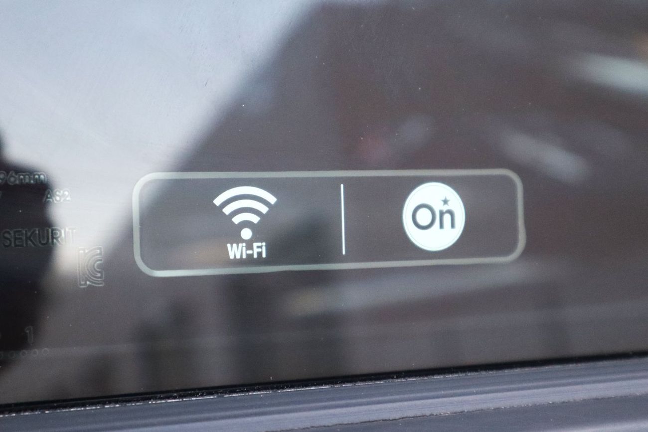 Cadillac Escalade Premium Luxury Platinum 6.2L 4WD