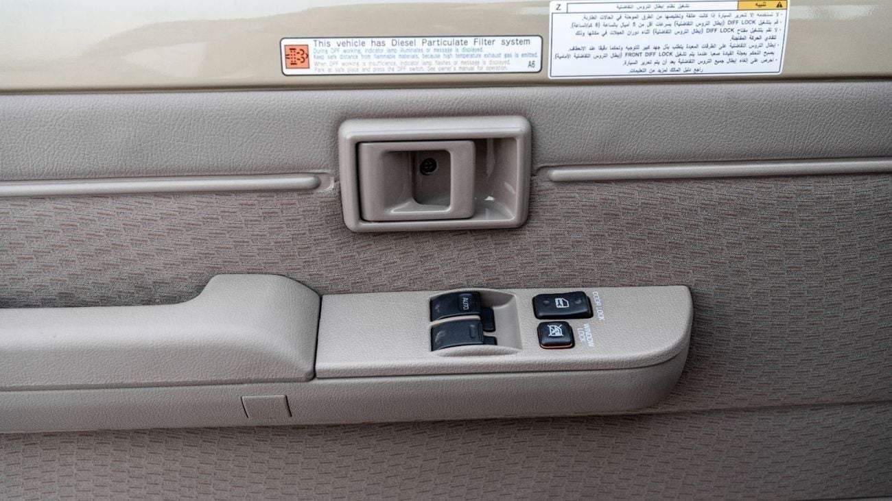 تويوتا لاند كروزر بيك آب 2025 Toyota Land Cruiser LC 79 SC 2.8L AT Diesel