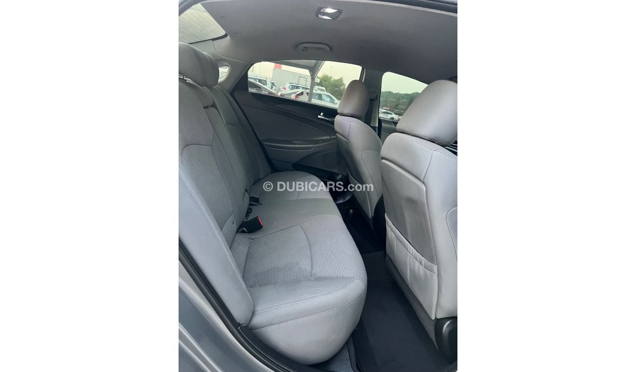 Hyundai Sonata GL