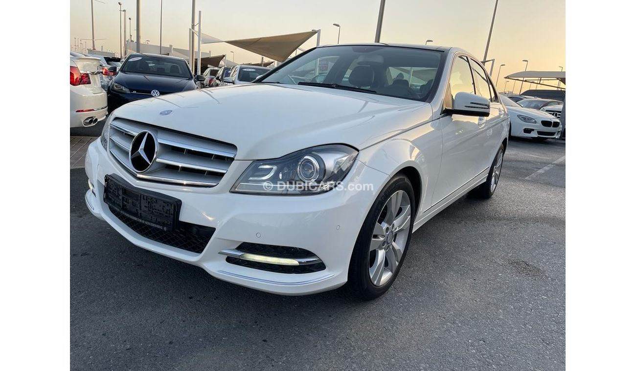 Mercedes-Benz C 200 Std Mercedes C200_Gcc_2013_Excellent_Condition _Full option