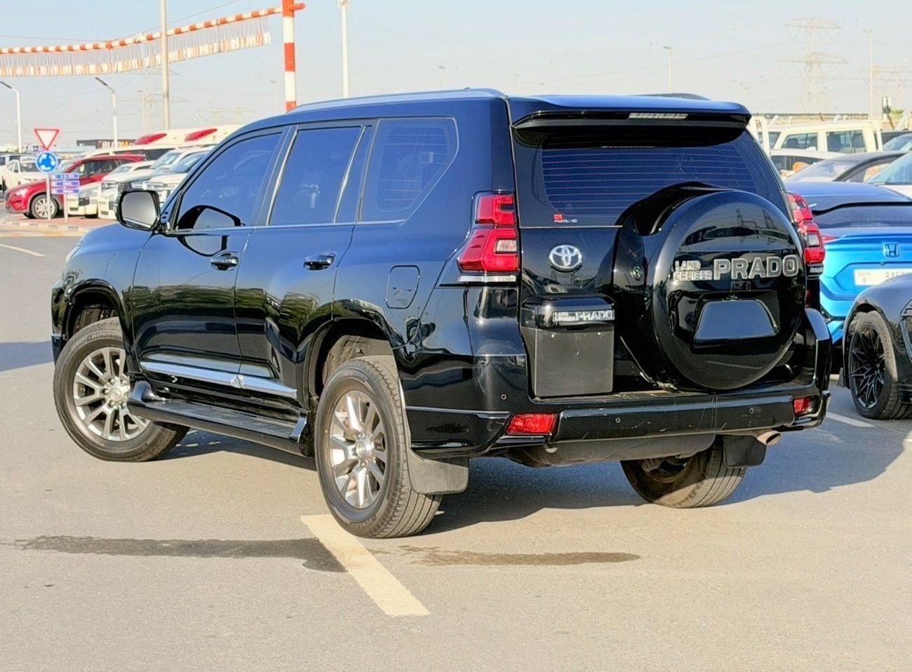 Toyota Prado VXR 4.0L 4WD Toyota Prdao 2022  VXR  full option V6 4.0 L full option