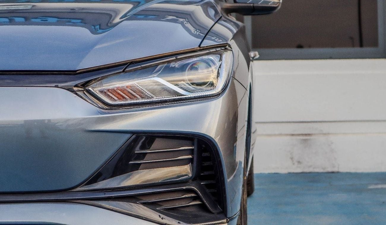 BYD e2 BYD E2 Comfort Edition 2024 Model with a range of 405 km: