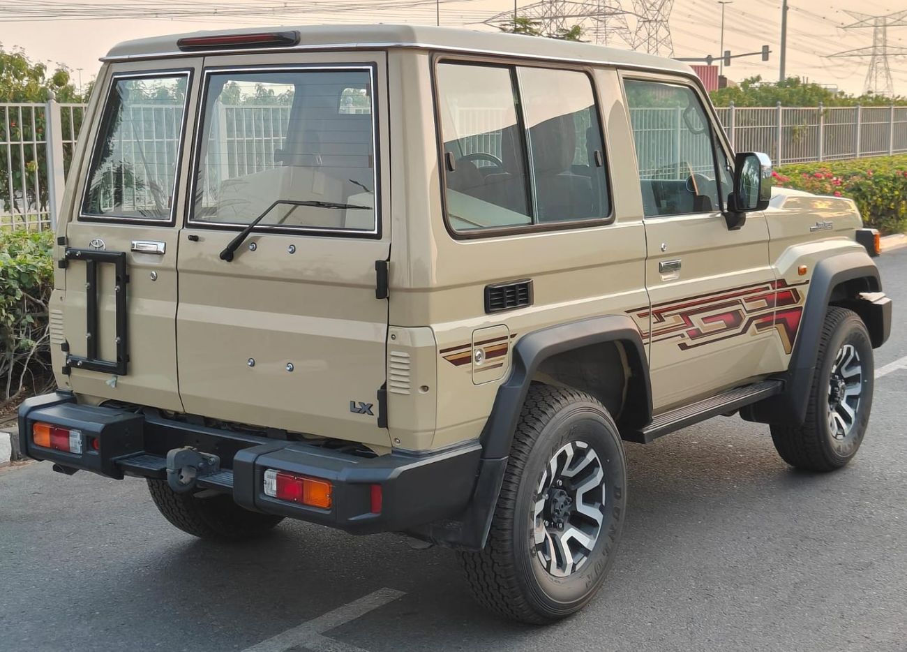 Toyota Land Cruiser 70 2024 Toyota Land Cruiser LC71 LX (3-Door) Hardtop 4.0L V6 Petrol A/T 4x4 Export Only