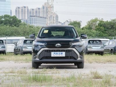 Toyota Frontlander 2025 TOYOTA FRONTLANDER LUXURY ,2.0L,HYBRID,ELITE,LEAHTER SEAT,DRIVER POWER SEAT,SUNROOF,BACK DOOR P