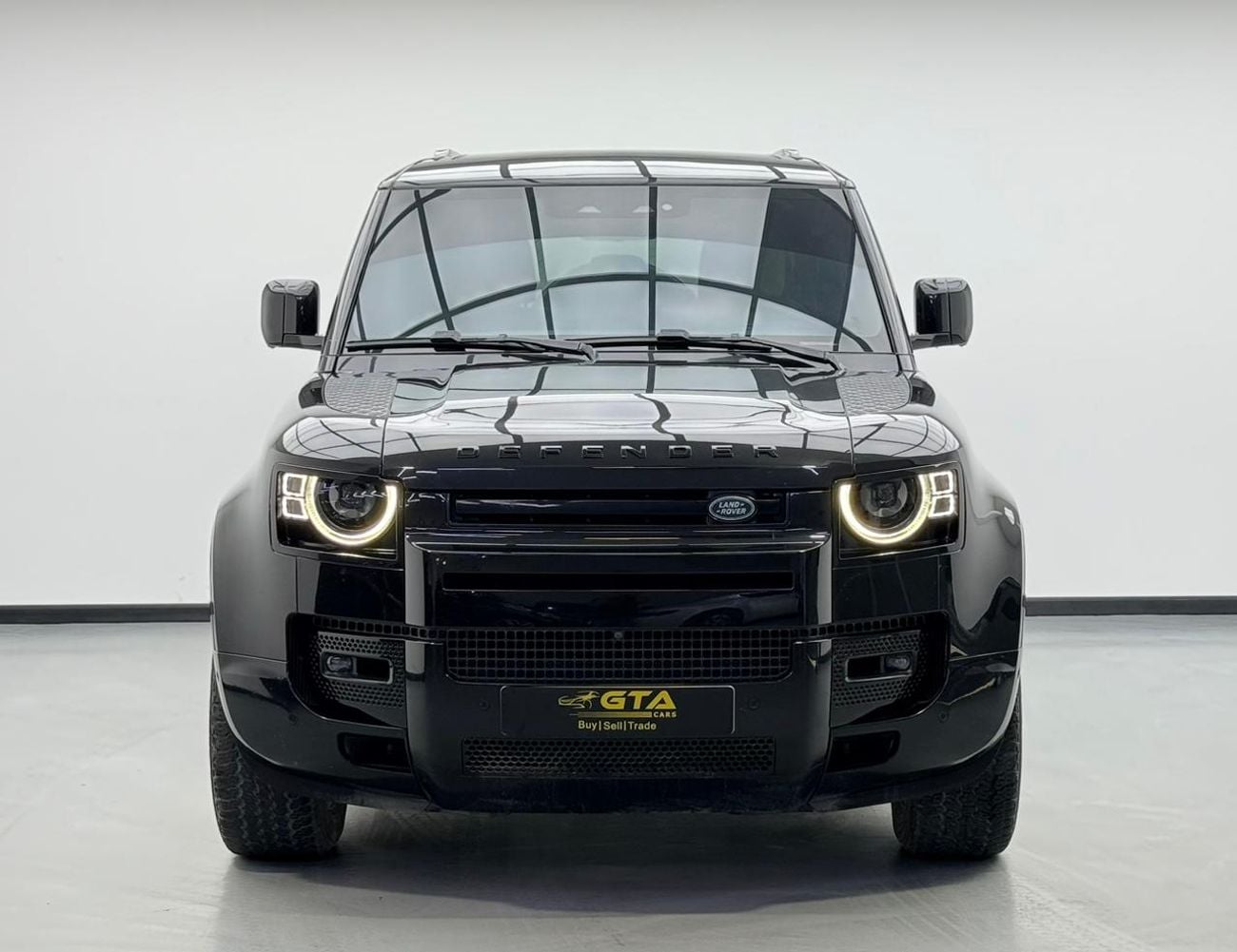لاند روفر ديفندر 2024 Land Rover Defender 110 HSE P400, 2028 LR Warranty, 2029 LR Service Pack, Fully Loaded, GCC