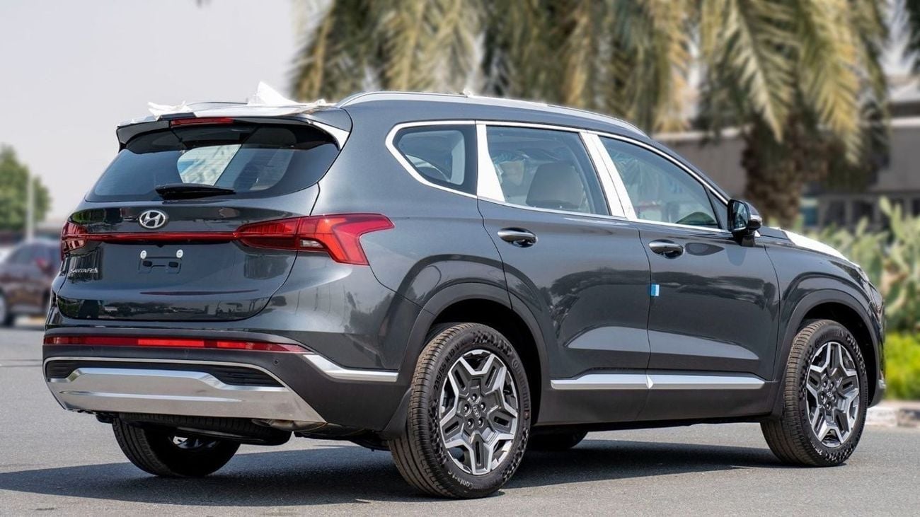 Hyundai Santa Fe LUXURY 2.5P AT MY2023 –BLACK