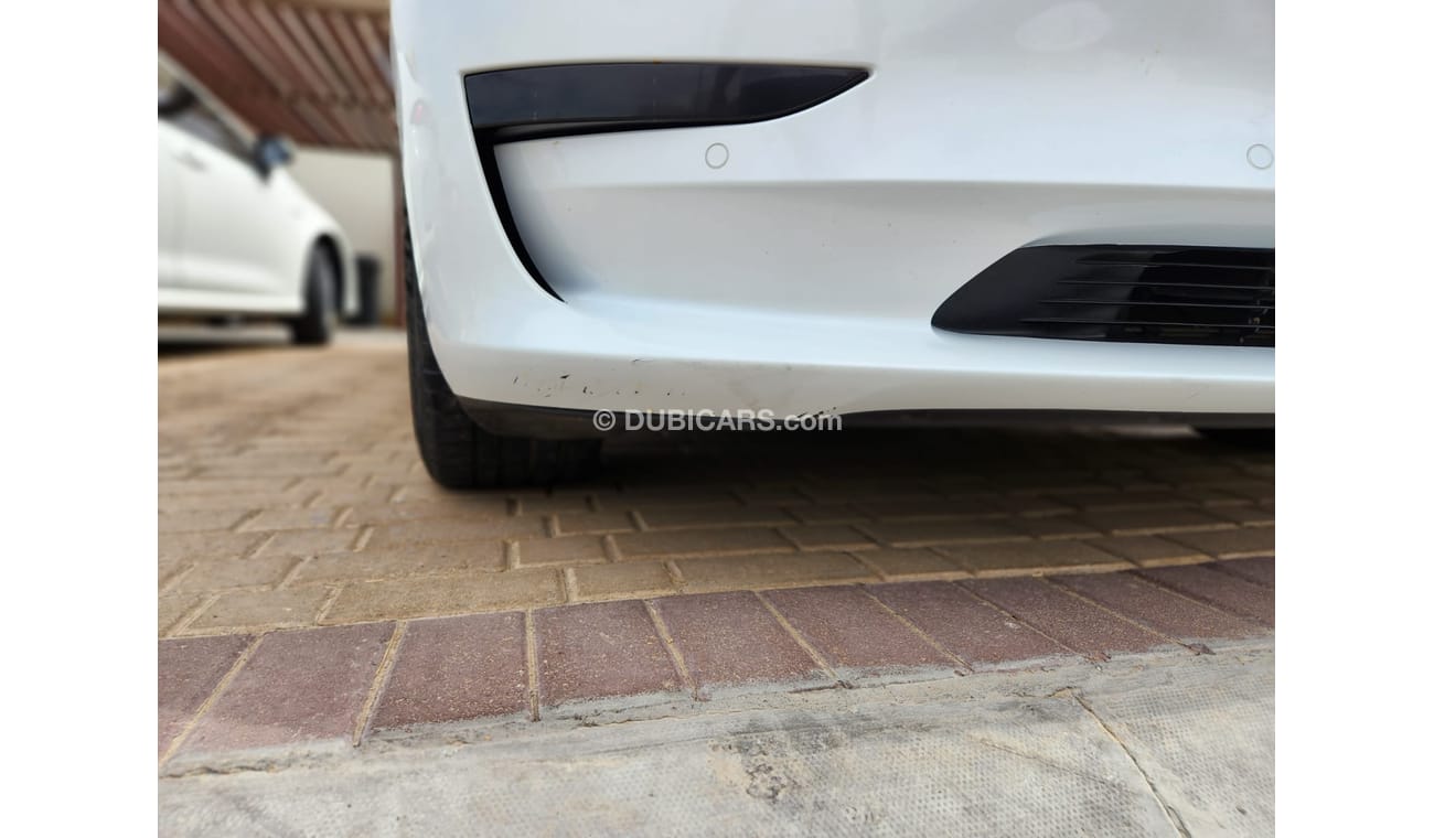 Tesla Model 3 Standard plus