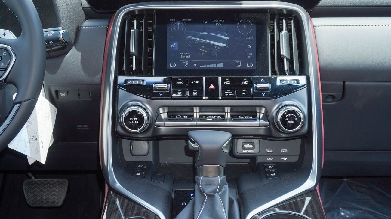 Lexus LX600 SIGNATURE 3.5L V6
