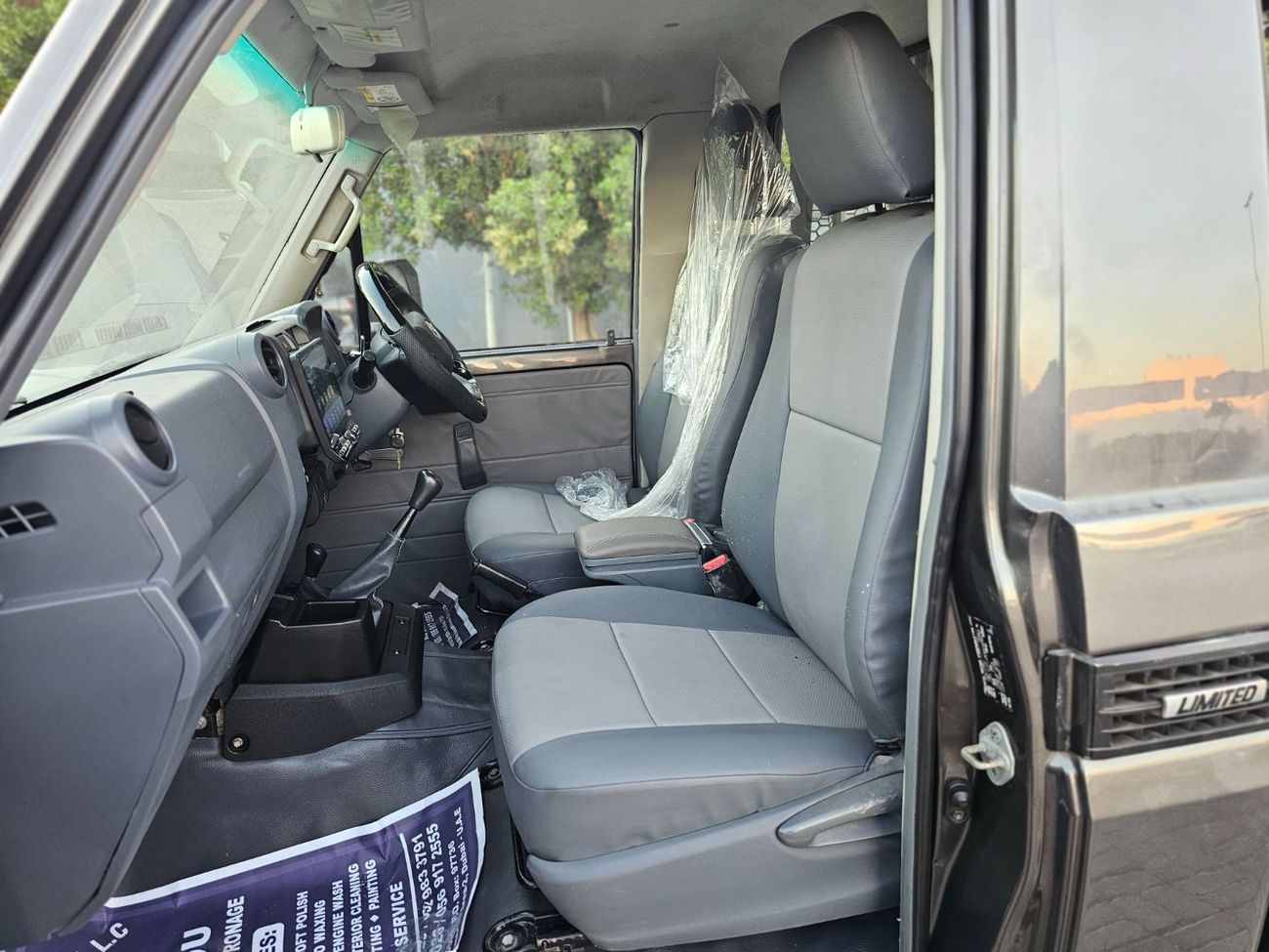 Toyota Land Cruiser Pick Up RHD Single Cabin Off-Road Heavy-duty Utility Pickup Truck 1VD-FTV 4.5L V8 Diesel Engine Manual Gear
