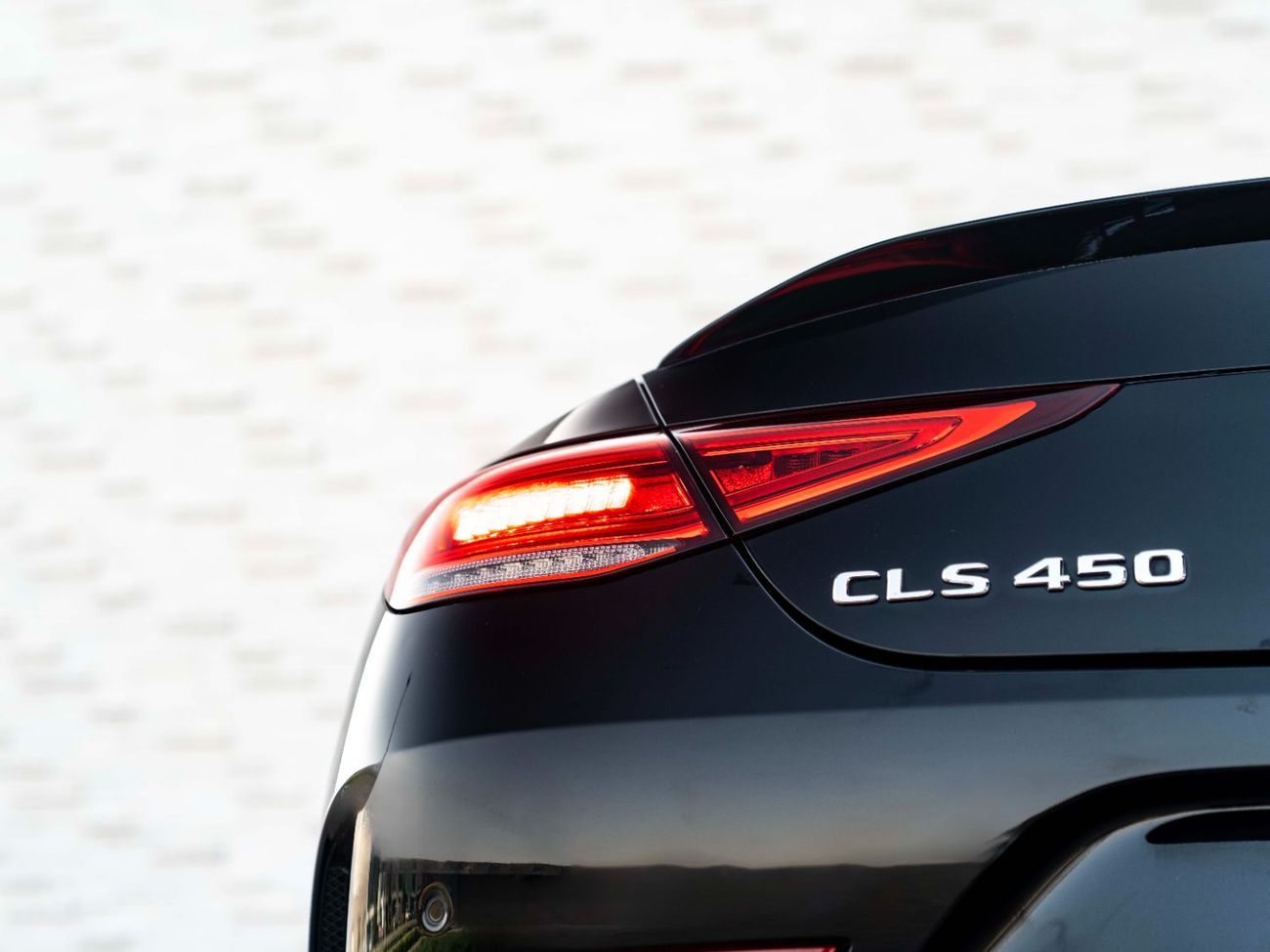مرسيدس بنز CLS 450 Premium 3.0L (367 HP)