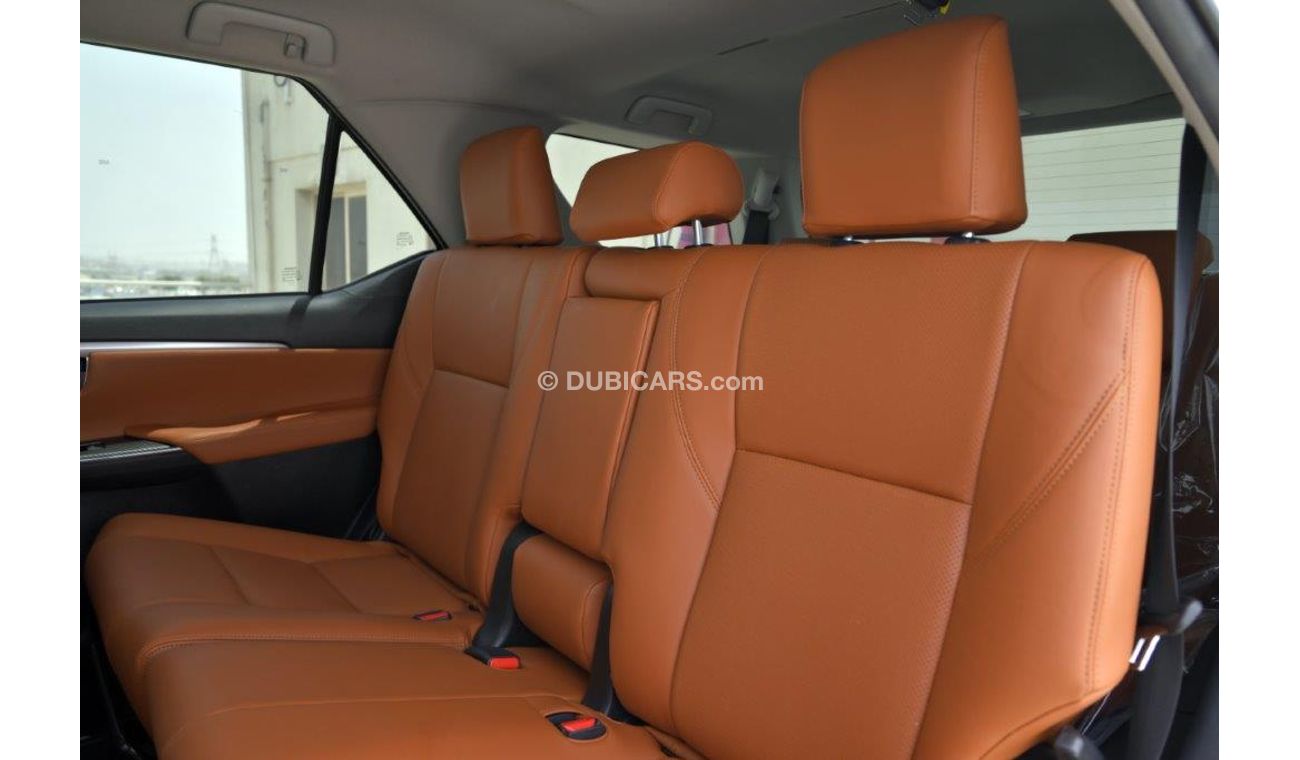 تويوتا فورتونر Legender Vx 2.8l Diesel 7 Seat Automatic