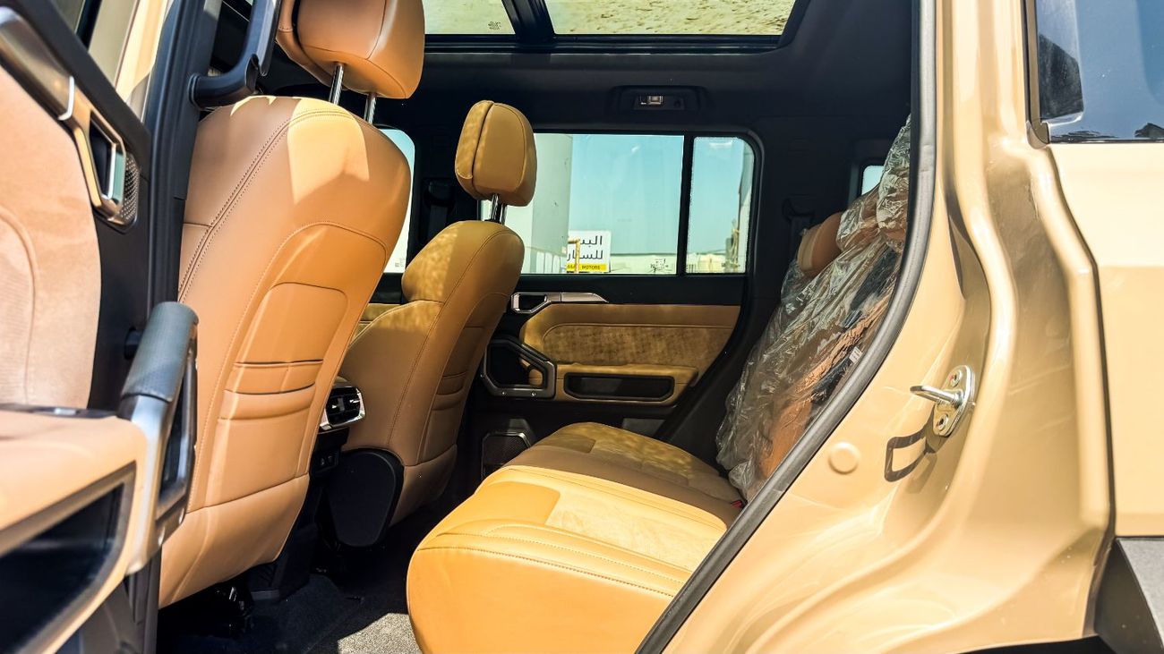 Jetour T2 LUX 2025 GCC Low Mileage 2.0L Turbo 4 Cylinders