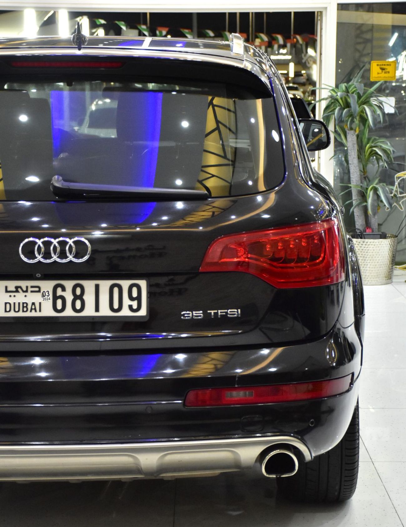 Audi Q7 EXCELLENT DEAL for our Audi Q7 35 TFSi ( 2014 Model ) in Black Color GCC Specs