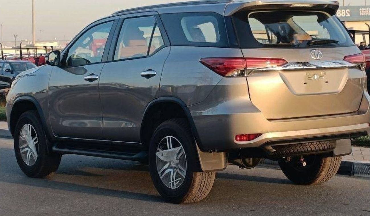 تويوتا فورتونر Toyota Fortuner 2.4L diesel AT V4 4WD 2025