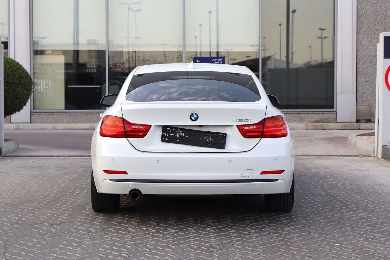 بي أم دبليو 420i Std 2.0L