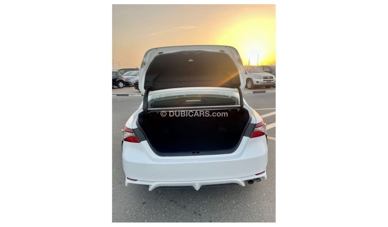 Toyota Camry 2021 Toyota Camry SE Sports Edition 2.5L MidOption+ -