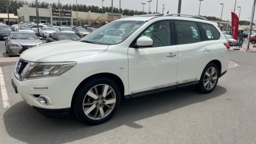 نيسان باثفايندر 2015 Nissan pathfinder SV (R52) 5drSUV 3.5 6cyl petrol automatic