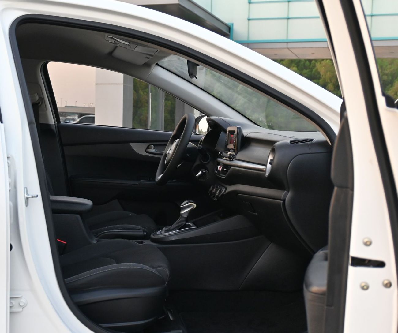 كيا سيراتو Base كيا سيراتو 2019 خليجي يحالة ممتازة من الداخل والخارج