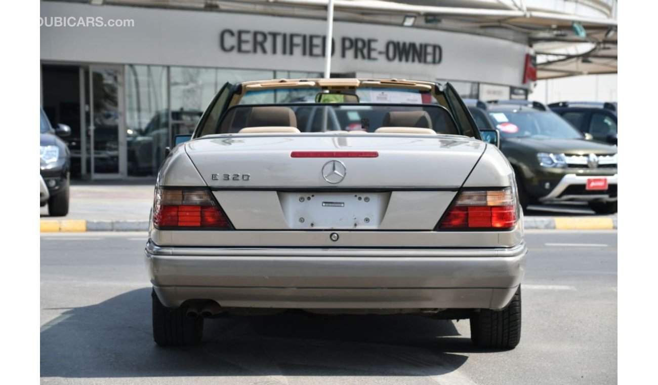 Mercedes-Benz E 320 FREE REGISTRATION -1995 - AMERICAN SPECS - CONVERTIBLE