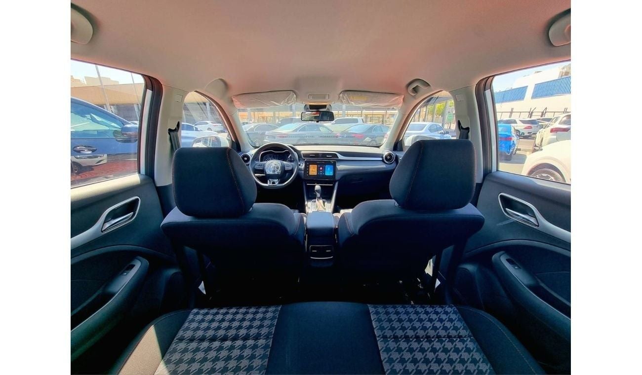 أم جي ZS 1.5L SUV 2025