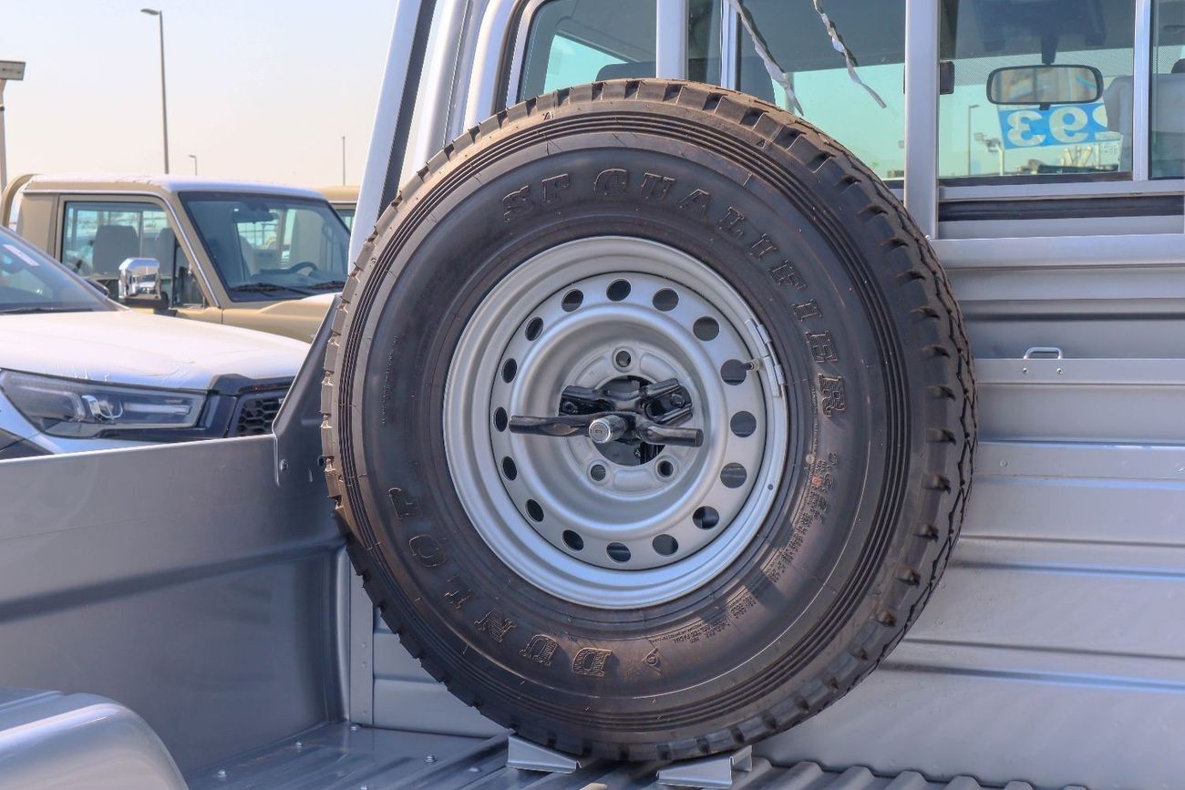 Toyota Land Cruiser Pick Up toyota land cruiser single cab 4.0L 2024 model A/T 0km