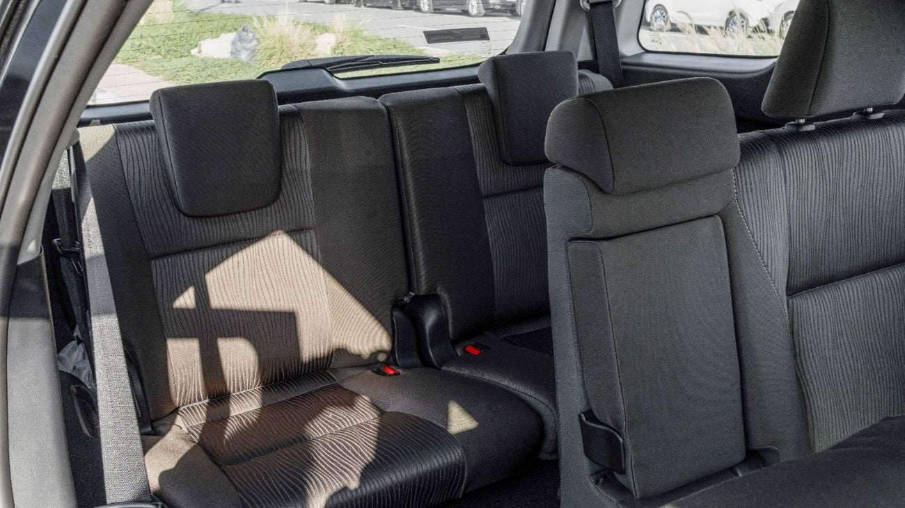 تويوتا فورتونر EXR 2026 Toyota Fortuner GX 2.7L AT Petrol 4WD (Black-Black)