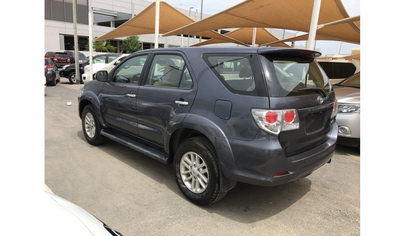 Toyota Fortuner we offer : * Car finance services on banks * Extended warranty * Registration / export services