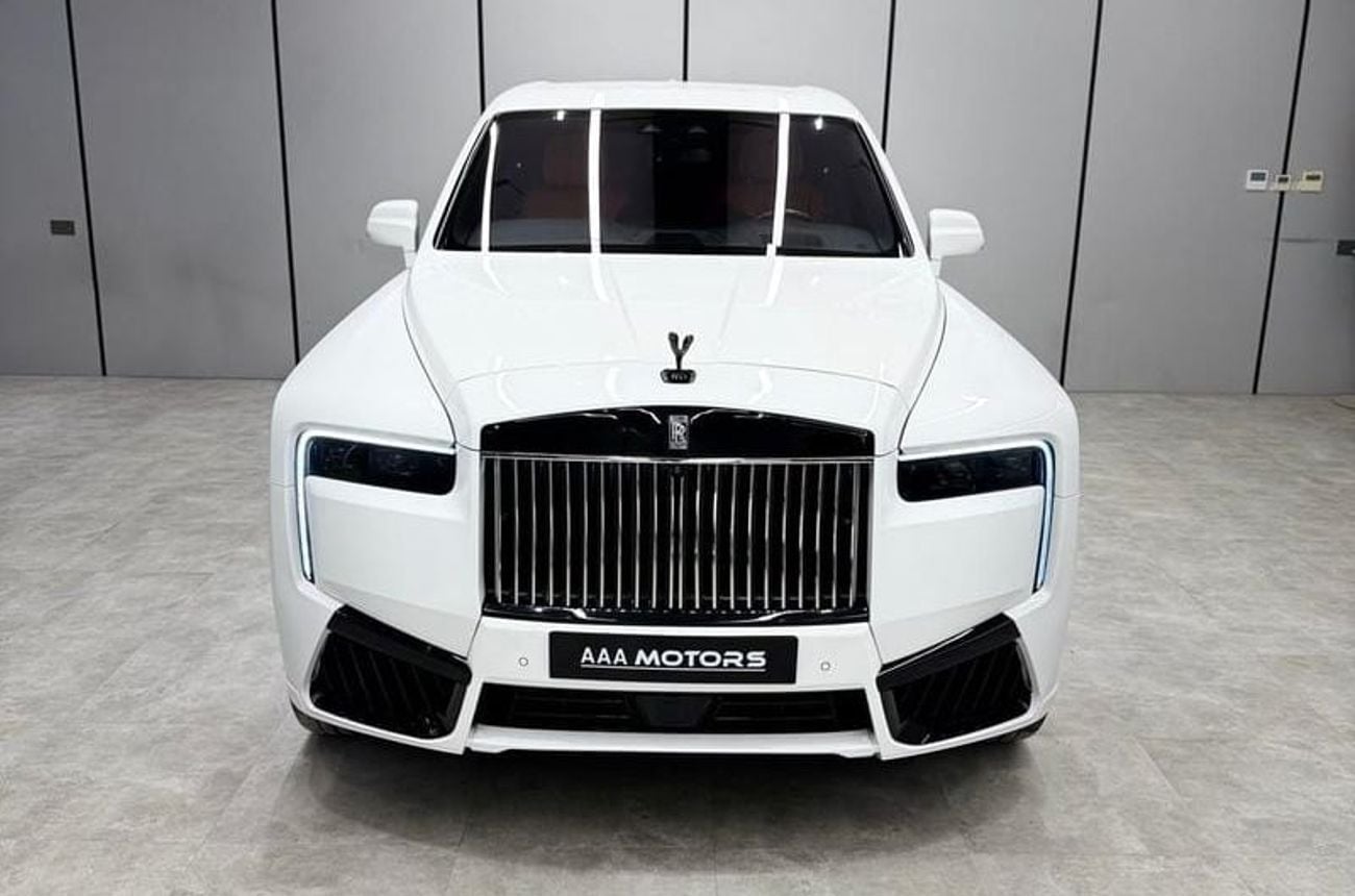 Rolls Royce Cullinan  Silver Badge | 2026 Facelift Kit | GCC Specs | Service Contract