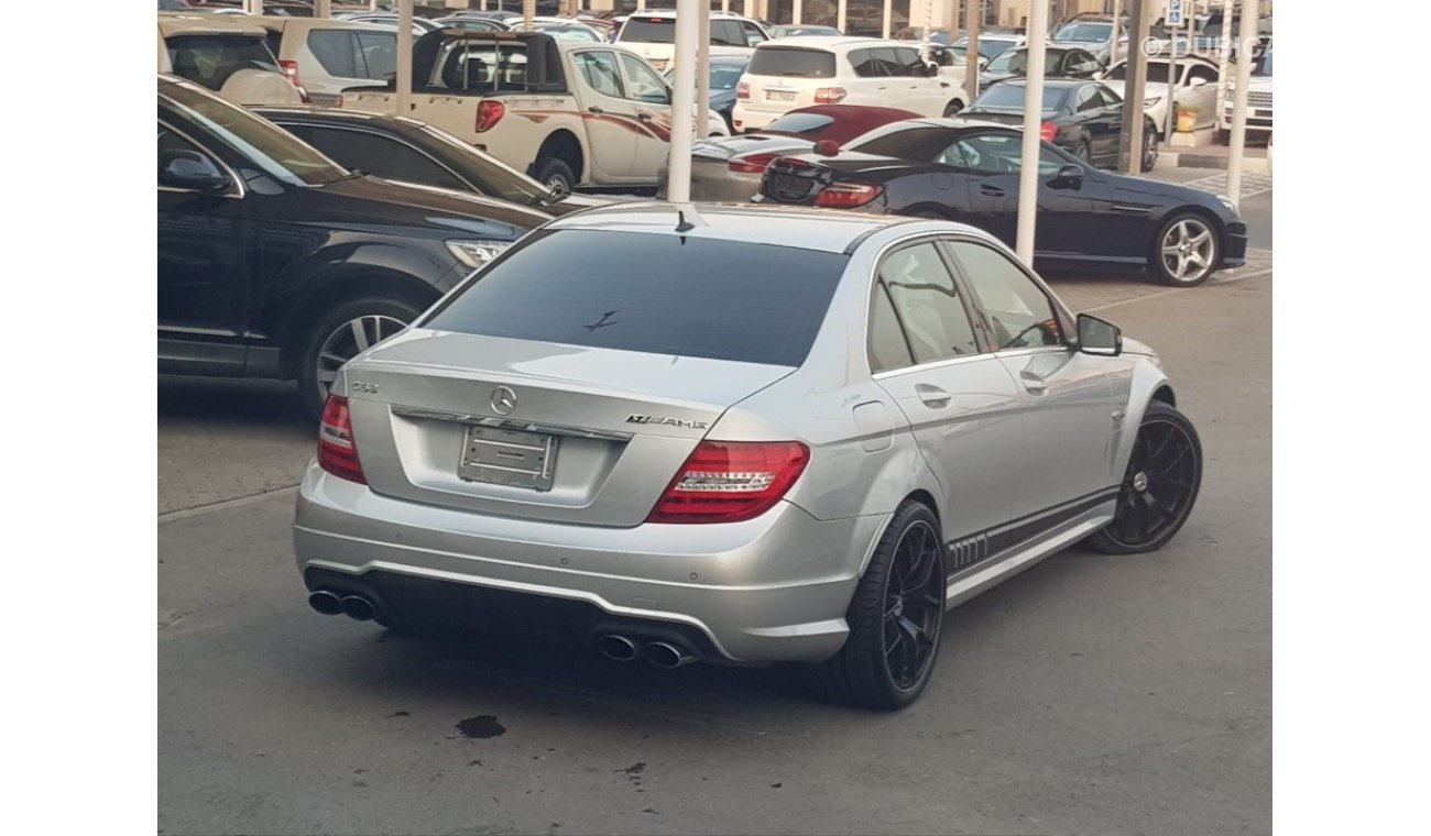 مرسيدس بنز C 63 AMG مرسيدس C63 موديل 2009  وارد اليابان فل اوبشن السياره بحاله الوكاله ولا تحتاج اي مصروف