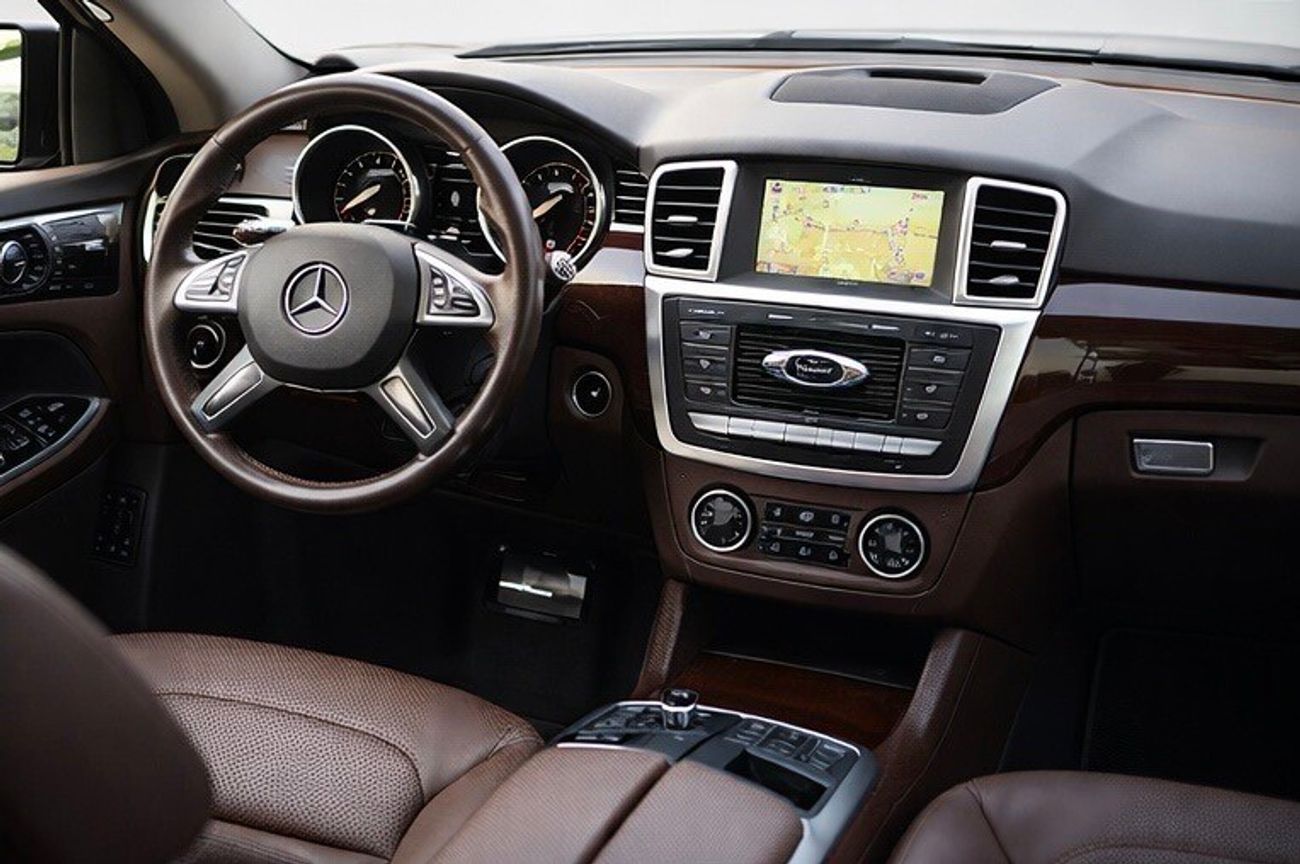 مرسيدس بنز ML 500