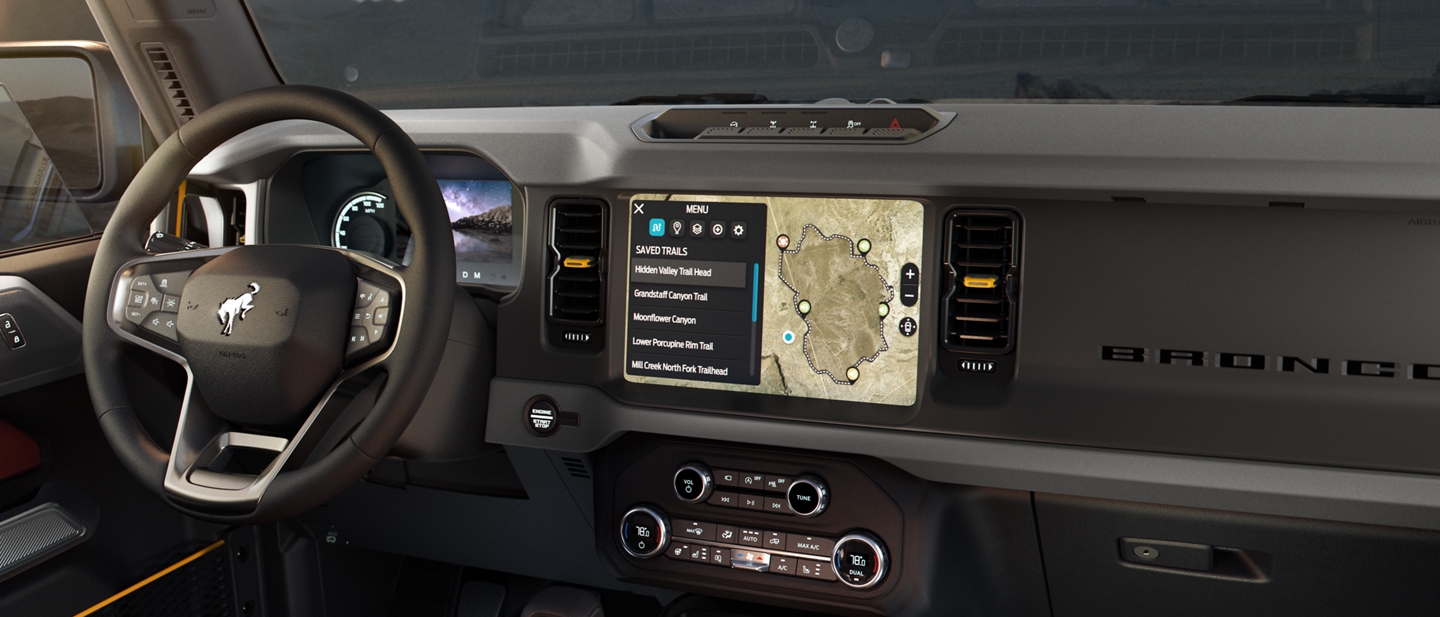 Ford Bronco interior - Cockpit