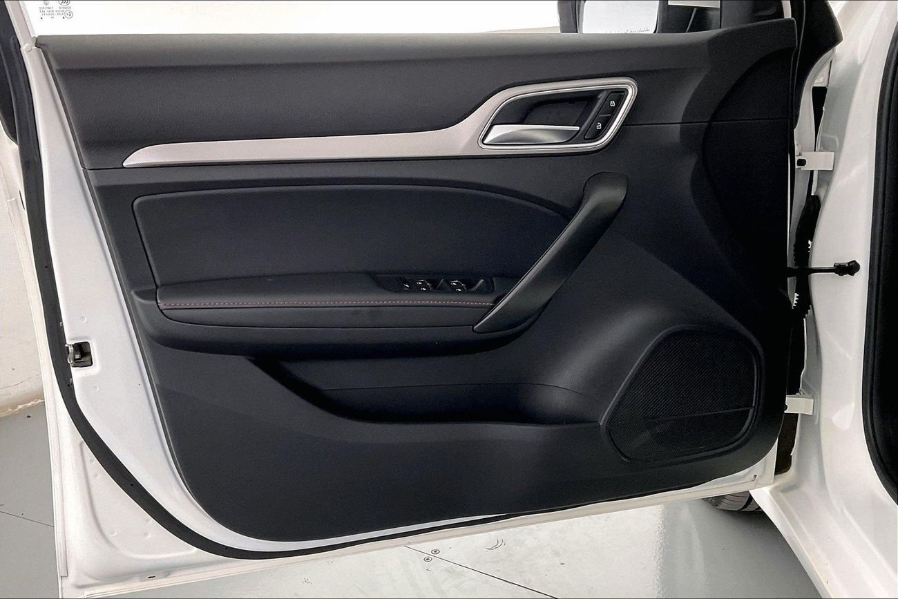 Mitsubishi Eclipse Cross GLS Midline | 1 year free warranty | 0 Down Payment