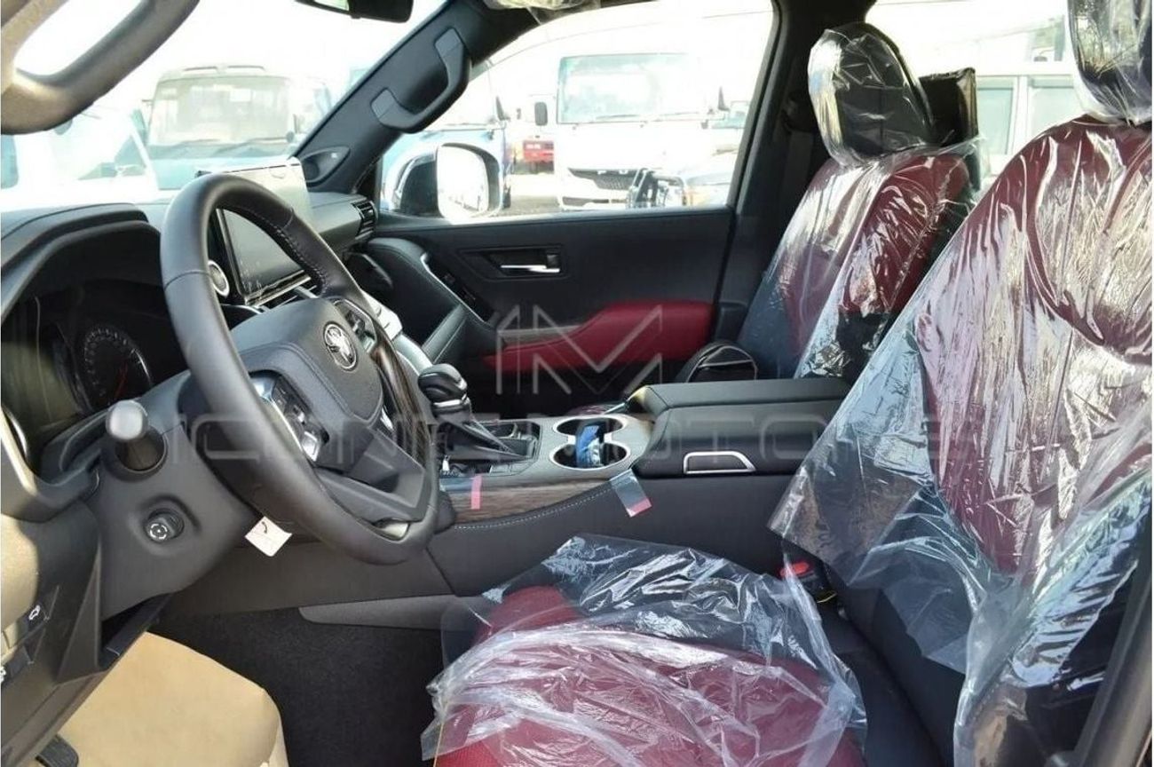 Toyota Land Cruiser 3.5L Petrol VXR