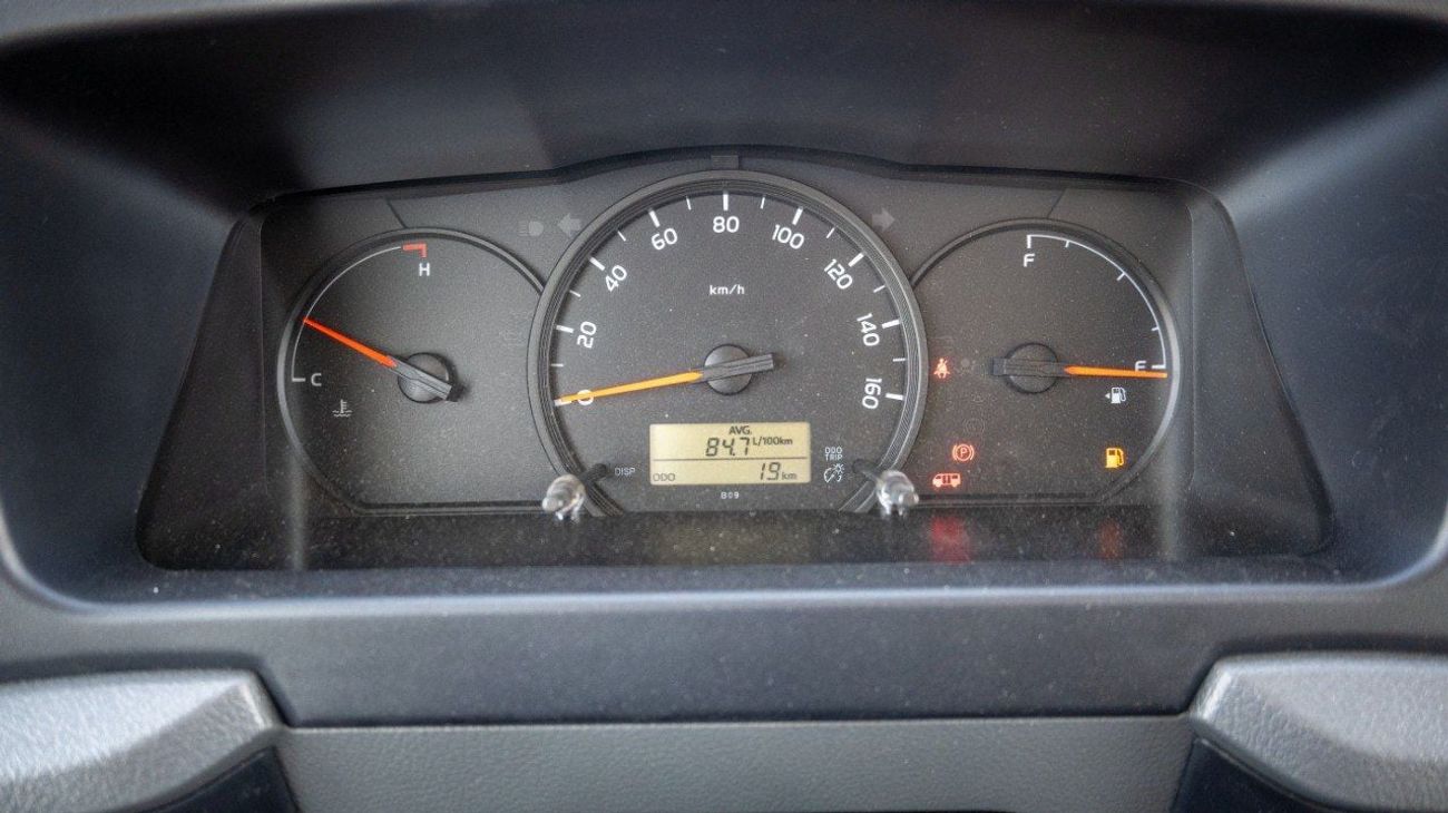 Toyota Coaster 2.7L (23-Seater)