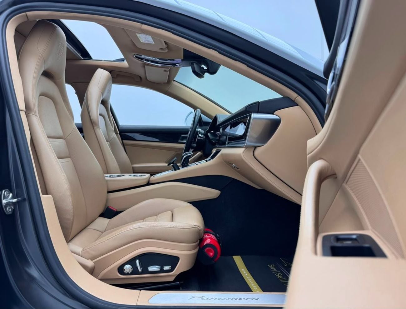 Porsche Panamera 2018 Porsche Panamera, Full Service History, Excellent Condition, GCC