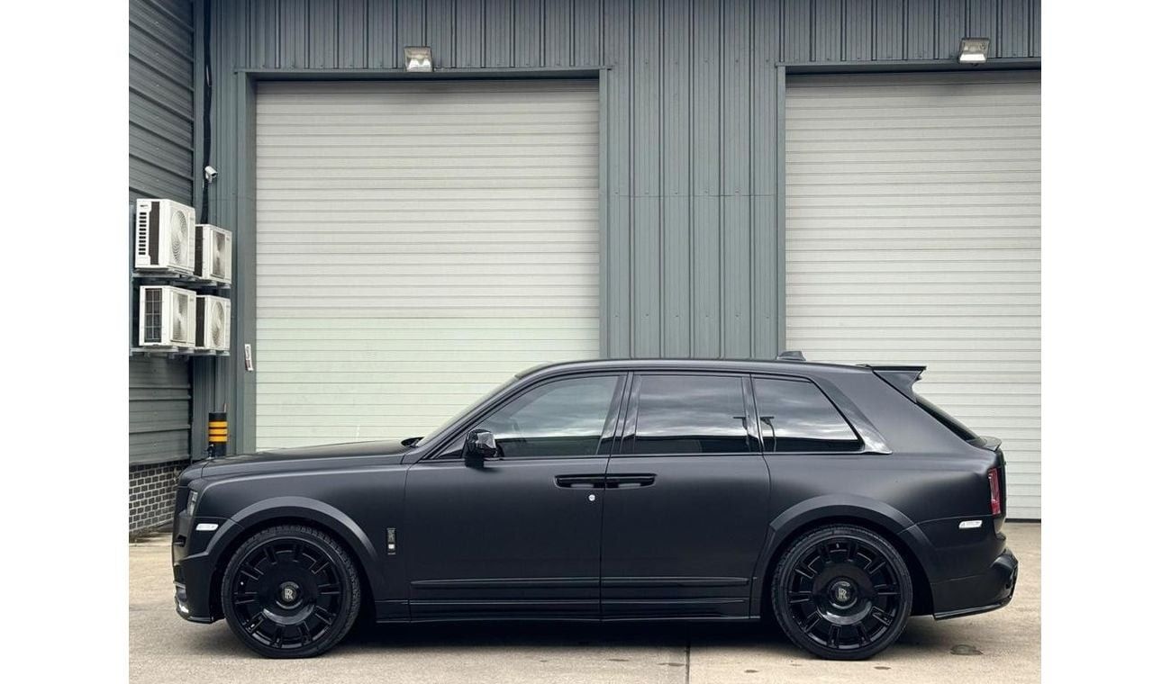 Rolls-Royce Cullinan 6.75 V12 Black Badge RIGHT HAND DRIVE